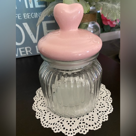 🆕💘 PINK HEART LID DECORATIVE GLASS CANDY & TRINKET JAR. BRAND NEW! - Picture 5 of 11